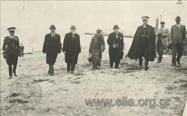 Ο Ελευθέριος και η Έλενα Βενιζέλου καταφεύγουν στο νησί μετά το αποτυχημένο κίνημα της 1ης Μαρτίου 1935.