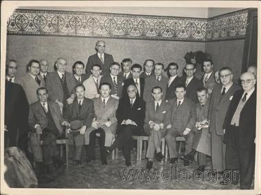 Ο Νικόλαος Πλαστήρας και πολιτικοί.