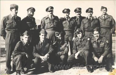 Greek pilots back from the Korean War