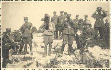 Sotiris Anagnostopoulos in a group portrait of servicemen.