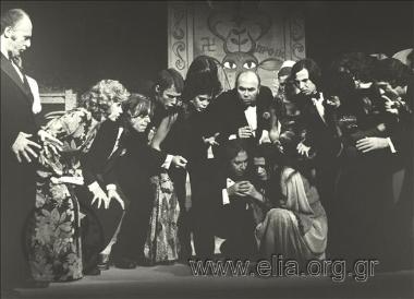 Κώστας Μουρσελάς και Βασίλης Δημητρίου, επιθεώρηση «Ω, τι κόσμος μπαμπά».