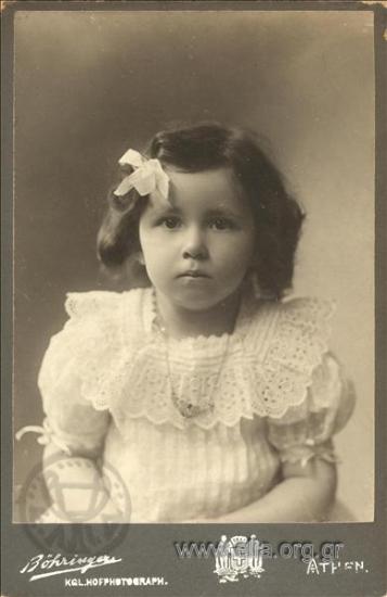 Η μικρή Ελένη Διγενή.