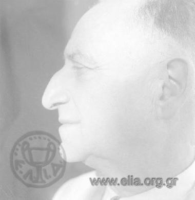 Αντώνης Φωκάς.