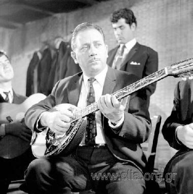 Γιώργος Ζαμπέτας.