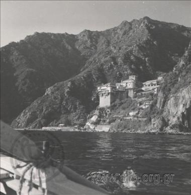 Μονή Διονύσου.