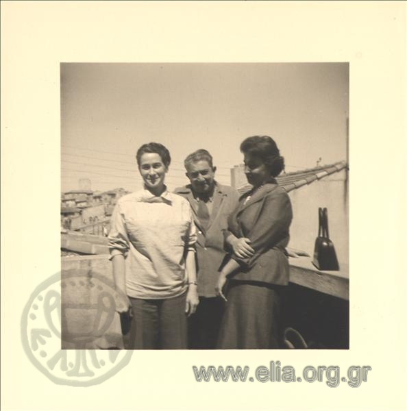 Thrasos Kastanakis, Elpida and Niki Karagatsi