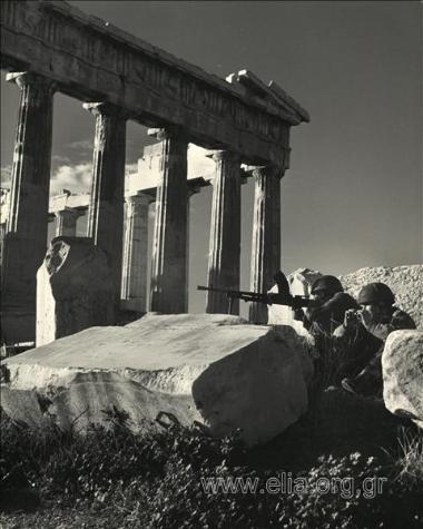 Δεκεμβριανά. 