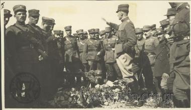 Στρατιωτικές ασκήσεις.