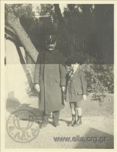 Nikolas Kalas (1907-1988) as a child with a man in the National Gardens