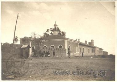 Η είσοδος του κάστρου της Σμύρνης.