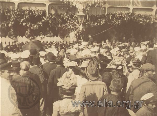 Arrival of Queen Olga and royal princes at the quay
