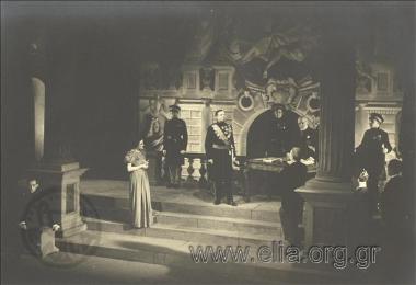 William Shakespeare, «Άμλετ» («The Tragedy of Hamlet, Prince of Denmark»).