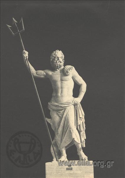 Άγαλμα του Ποσειδώνα.
