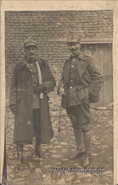 Portrait of two officers of the Ground Forces.