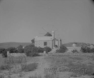Πάρος - Αντίπαρος.