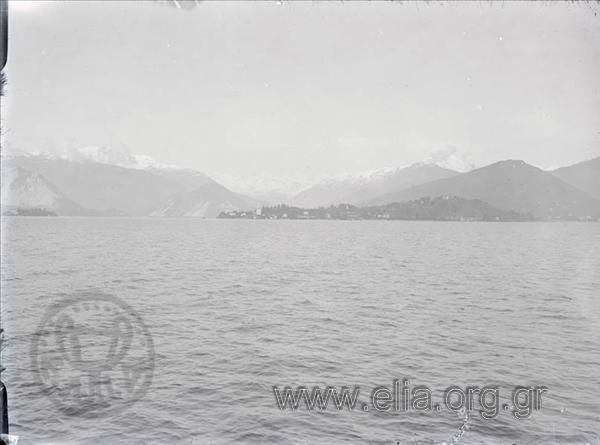 Εκδρομή Ιταλίας, 7-18 Απριλίου 1928, 287η εκδρομή Οδοιπορικού συλλόγου. Lago Maggiore.