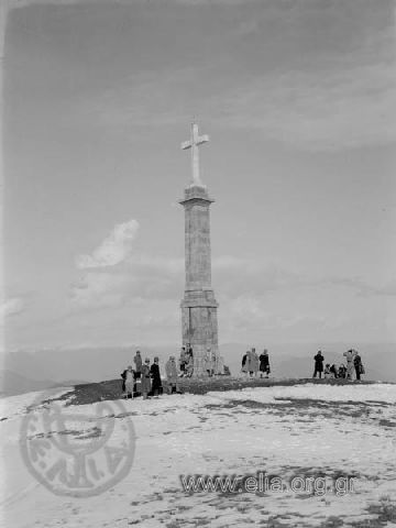 Εκδρομή Ιταλίας, 7-18 Απριλίου 1928, 287η εκδρομή Οδοιπορικού συλλόγου. Lago Maggiore, Mottarone: η κορυφή.