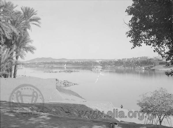 Άποψη του Ασσουάν (Aswan) από το νησί Elephantine.