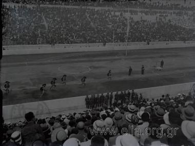 20 Μαΐου. Εορτασμός στο Στάδιο της αναβίωσης των Ολυμπιακών αγώνων.