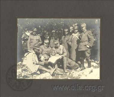 Leonidas Paraskevopoulos and other officers outside Bizani during Balkan War I