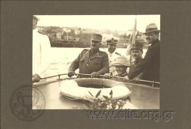 Commander-in-Chief of the Greek  occupation army Leonidas Paraskevopoulos going ashore