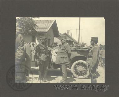 Commander-in-Chief of the Greek  occupation army in Smyrna Leonidas Paraskevopoulos saluting the Greek  troops parading past him