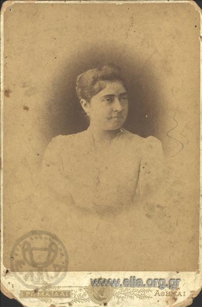 Αικατερίνη Κωνσταντοπούλου, η μητέρα της Κατίνας Παξινού.