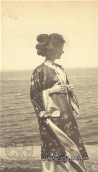 Eva Palmer in a geisha costume.