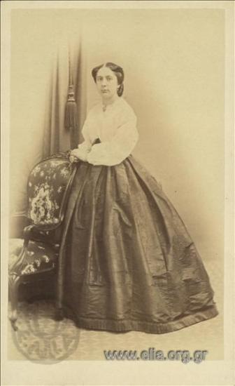 Portrait of a woman.