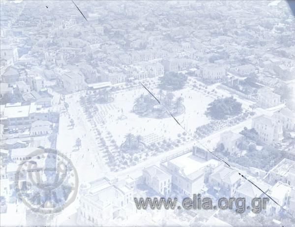 Αεροφωτογραφία της Πάτρας. Η λήψη έγινε από αεροπλάνο της εφημερίδας ΑΚΡΟΠΟΛΗ.
