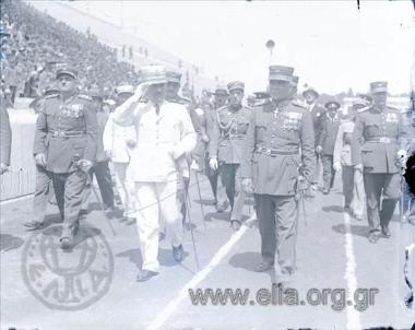 General  Kondylis entering the Stadium.