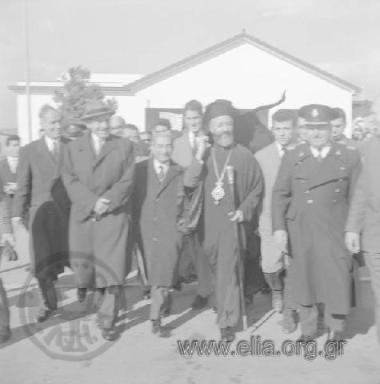 Snapshot from the arrival of the Archbishop Makarios at the Athens airport.