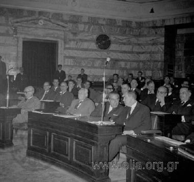 Αποκαλύψεις του Γεωργίου Παπανδρέου κατά της ΕΡΕ στη Βουλή των Ελλήνων.