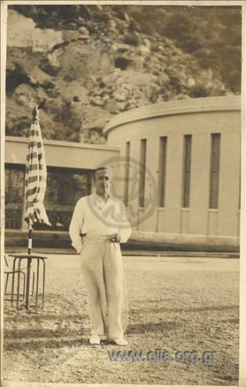 K. Vassos at medicinal baths
