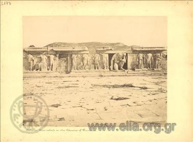 Το προσκήνιο του Διονυσιακού θεάτρου.