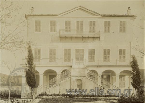 Façade of the house of Karatzas' (?) family before the earthquake.