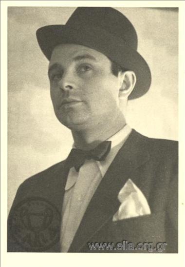 Νίκος Δενδραμής.