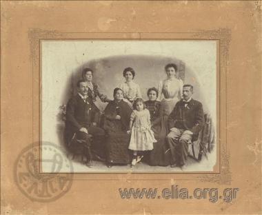Πορτραίτο της οικογένειας Δημητρίου Βαφειάδη.