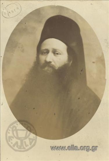 Χρυσόστομος Λαυριώτης (1856-1908), αρχιμανδρίτης (Μονή Μεγίστης Λαύρας). Αντίγραφο φωτογραφίας - η αρχική λήψη περί το 1890.