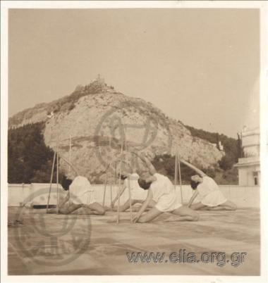 Koula Pratsika's School of Dance.