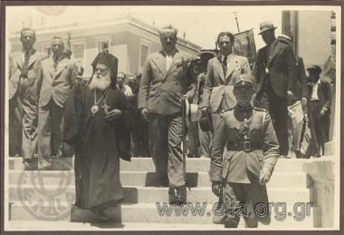 K. Kotzias with local authorities on his visit to Mytilini and Chios