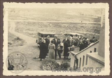 Mayor of Athens Kostas Kotzias in company on Easter Sunday