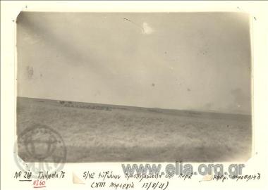 Μικρασιατική εκστρατεία, τμήματα του 5/42 συντάγματος της ΧΙΙΙ Μεραρχίας προελαύνουν κάτω από τα πυρά του εχθρικού πυροβολικού.