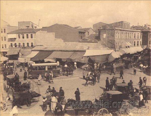 Η αγορά στην Place du Port.