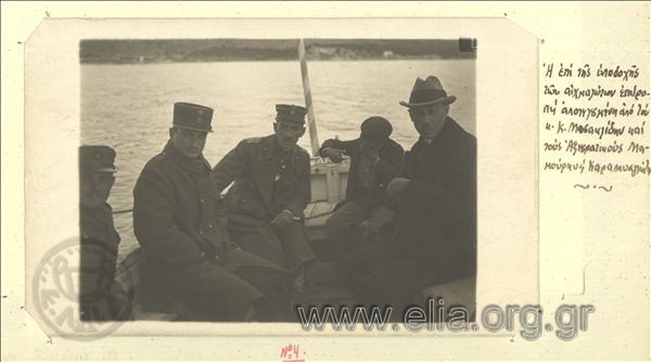 Asia Minor campaign, the welcoming committee of captive soldiers: officers Mamouris and Karapanagiotis and Kostas Misailidis on a boat to the quarantine.