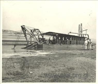 Redevelopment works on the peripheral canal of Ioannina Lake: modular 13- inch suction dredger 