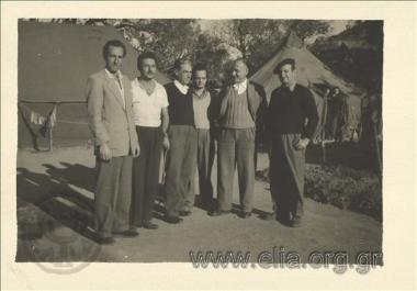 Exiled Manos Katrakis, Giannis Ritsos, Dimitris Fotiadis, Baladimas, Tzavalas Karousos and Giolasis