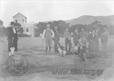 Συντροφιά.