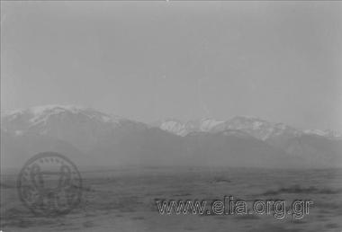 Χιονισμένες κορυφές του Ολύμπου.