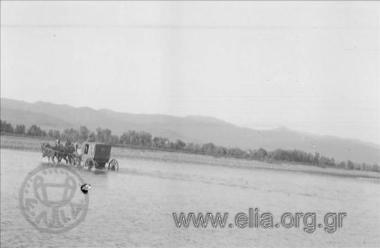 Διάβαση Σπερχειού με άμαξα.